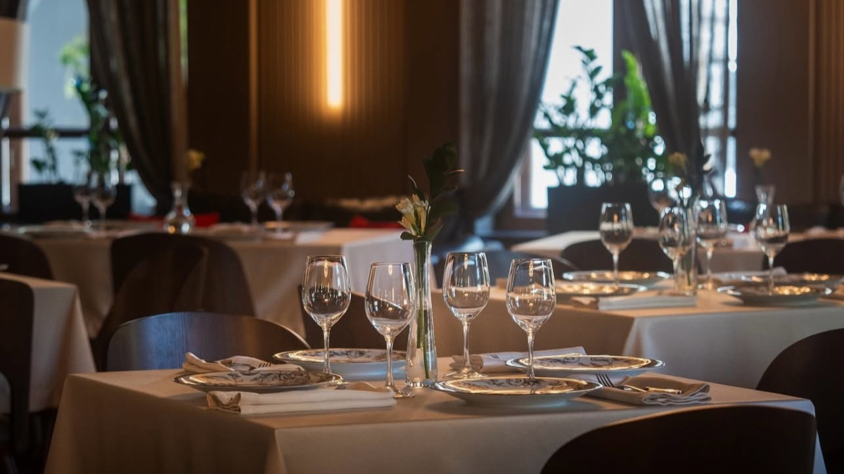 Вишня золотая