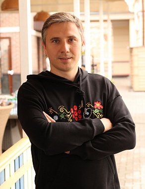Михаил Шарипов